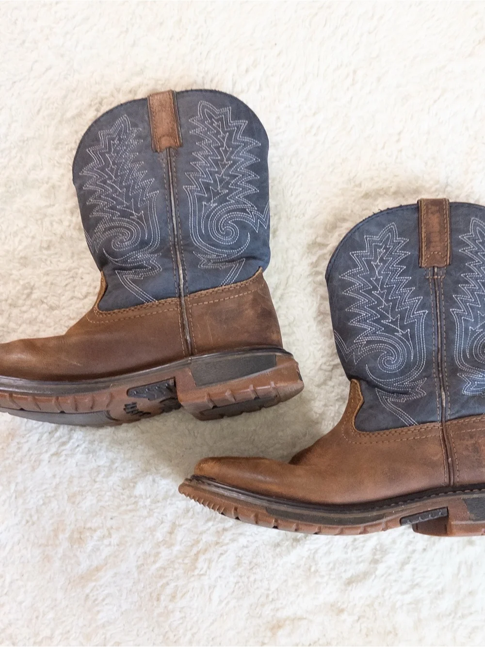 Rocky Boys Western Cowboy Boots Brown Leather Size 4 Durable Square Toe